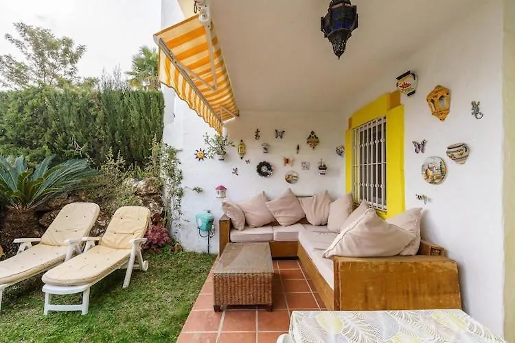 Apartment With Communal Pool In The Heart Of The Costa Del Sol Mijas