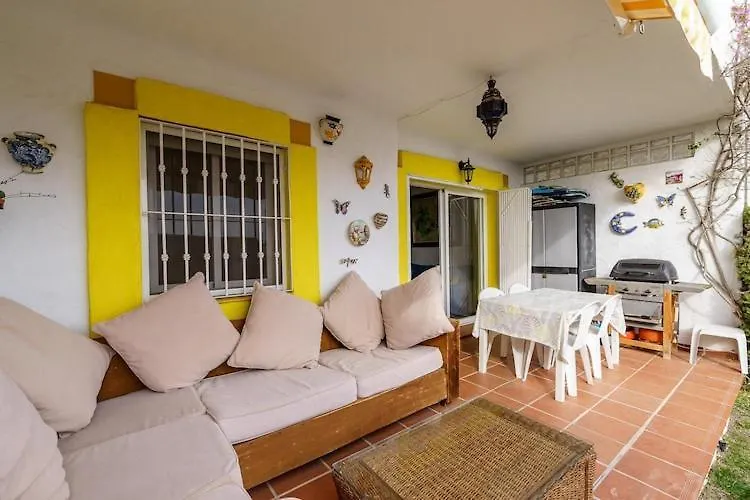 Apartment With Communal Pool In The Heart Of The Costa Del Sol Mijas