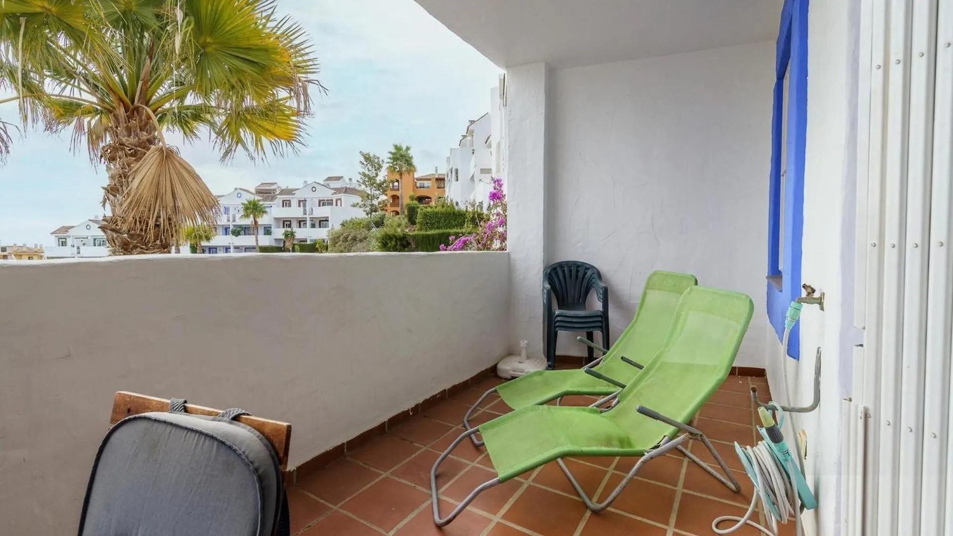 Dom wakacyjny Apartment With Communal Pool In The Heart Of The Costa Del Sol Mijas