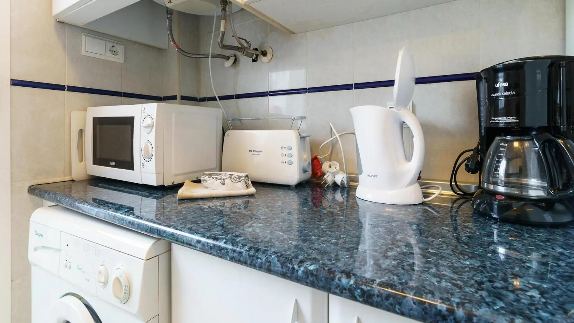 Apartment With Communal Pool In The Heart Of The Costa Del Sol Mijas