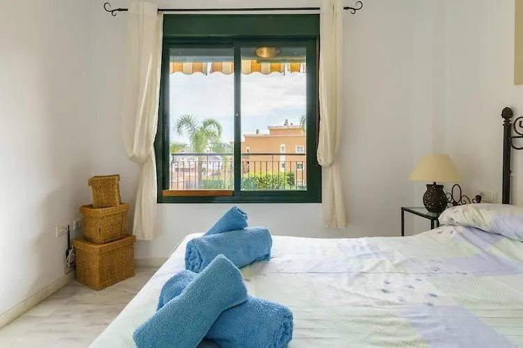 Dom wakacyjny Apartment With Communal Pool In The Heart Of The Costa Del Sol Mijas
